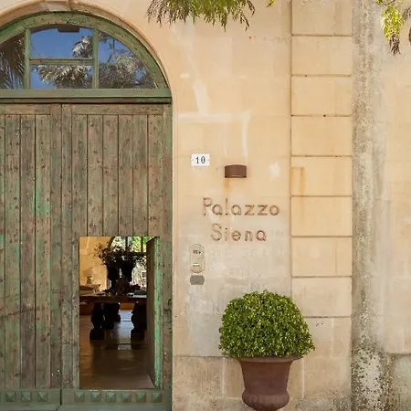Palazzo Siena - & *